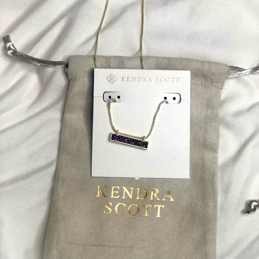 NEW NWT Kendra Scott Leanor 979 Necklace MSRP $75